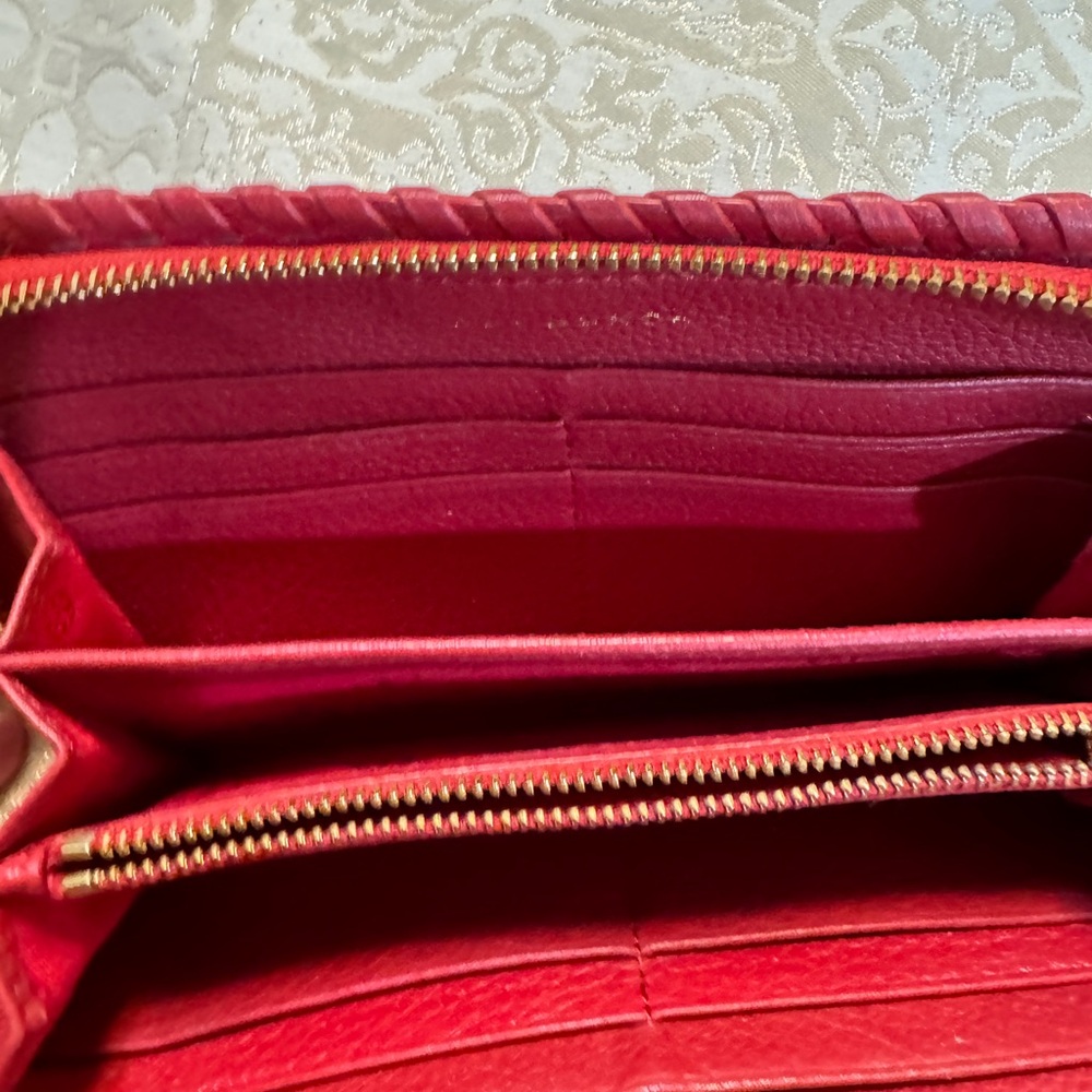 Tory Burch Authentic Wallet